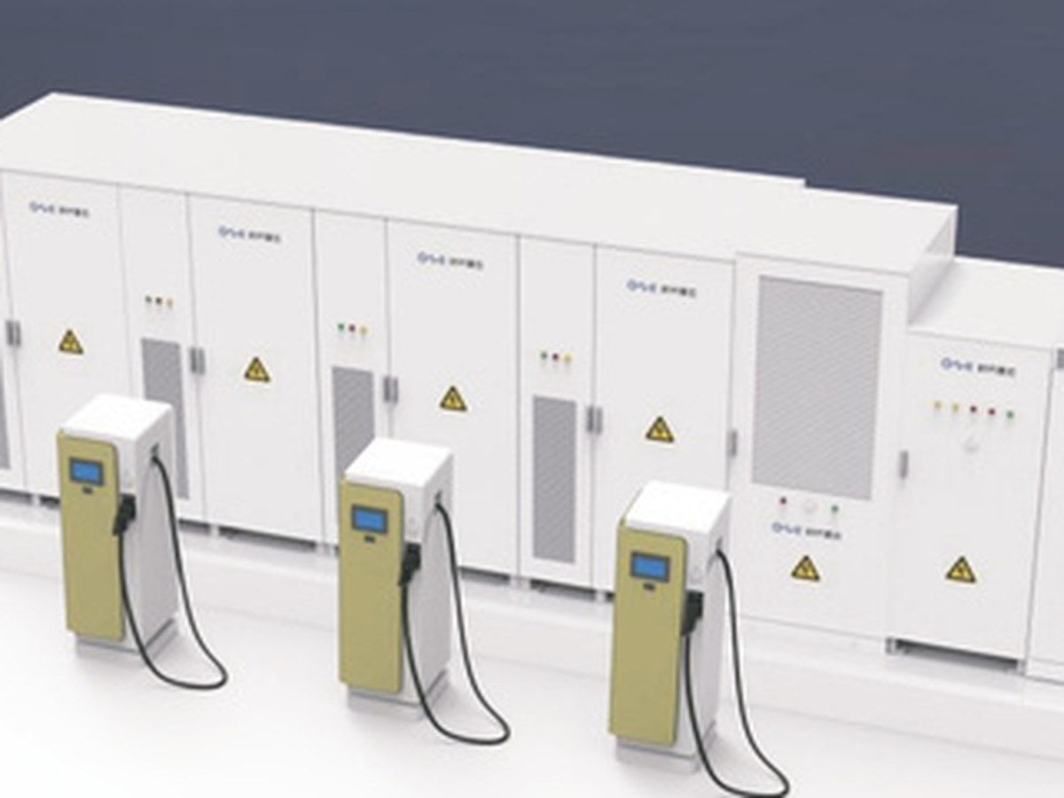 Smart BESS EV charging station